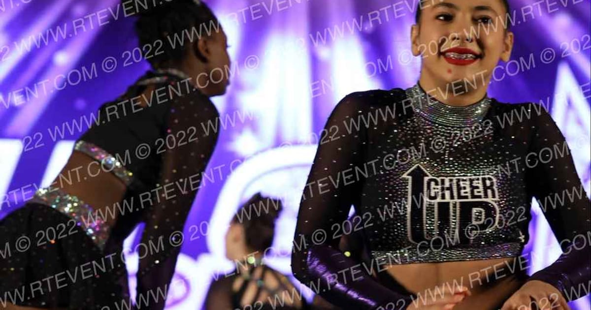 Cheer UP Athletics Phoenix · The US Finals Worcester