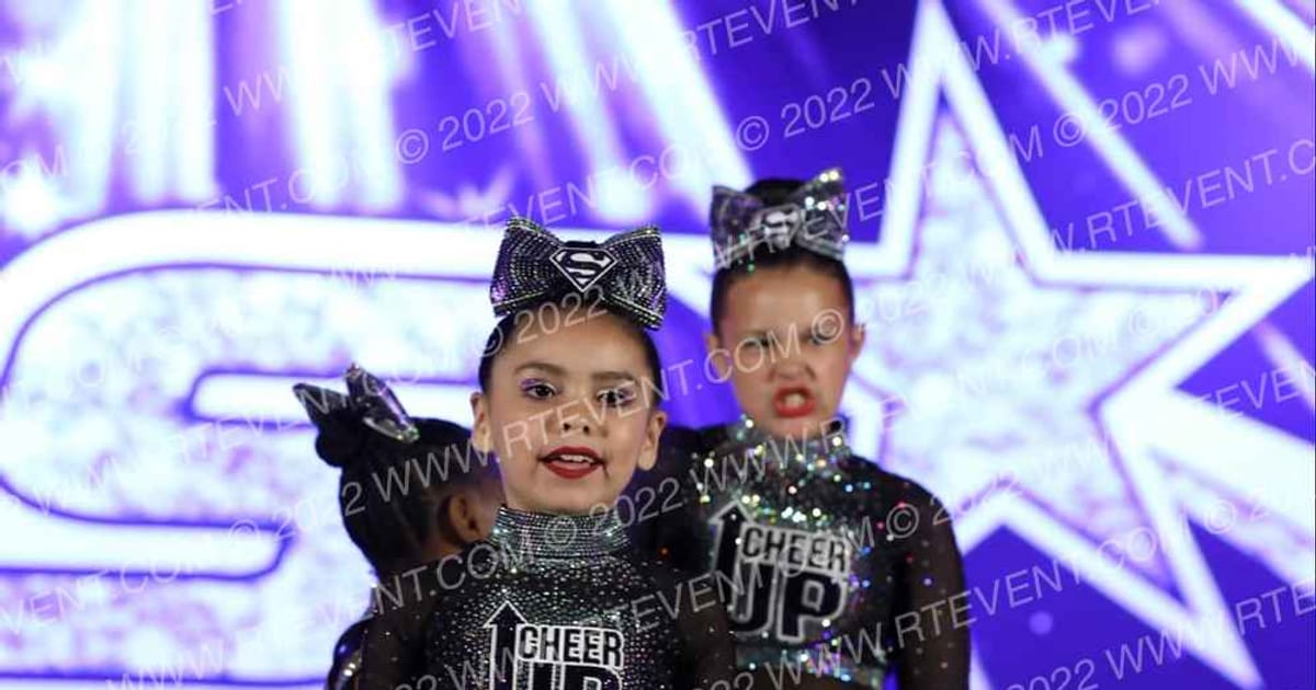 Cheer UP Athletics Super Girls · The US Finals Worcester