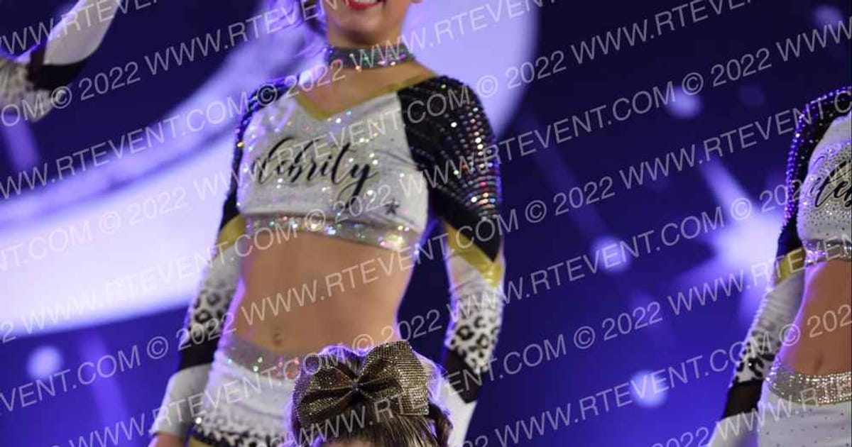 Celebrity Cheer GOLDEN · The US Finals Trenton DIDII