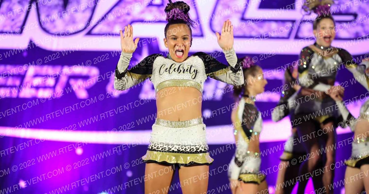 Celebrity Cheer VOGUE · The US Finals Trenton DIDII