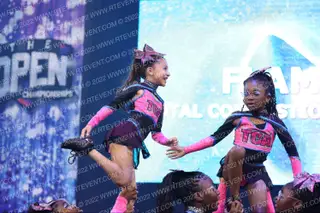 Total Combustion All-Starz Flamez