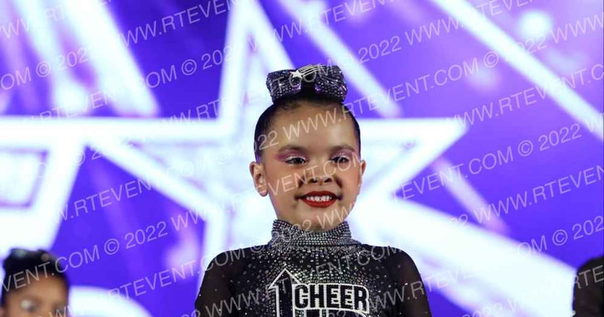 Cheer UP Athletics Starburst · The US Finals Worcester