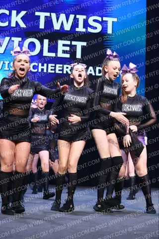 Kick Twist Cheerleading Kick Twist Violet