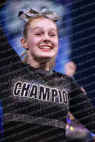 Champion Athletics Mayhem