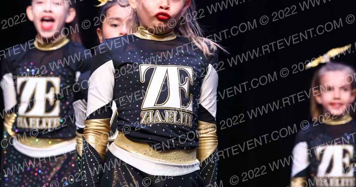 Zia Elite Cheer Diamonds · Prep and Rec