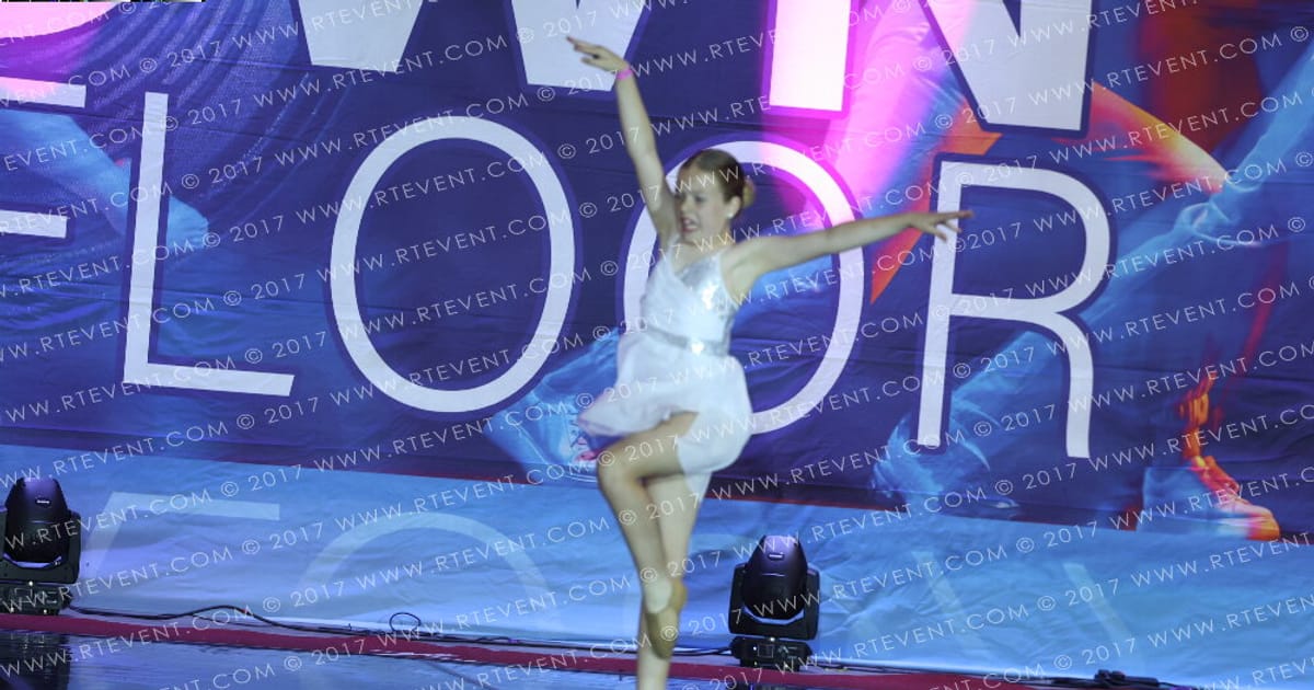 Starlights Cheer and Dance Sydney may Denny · Own the Floor