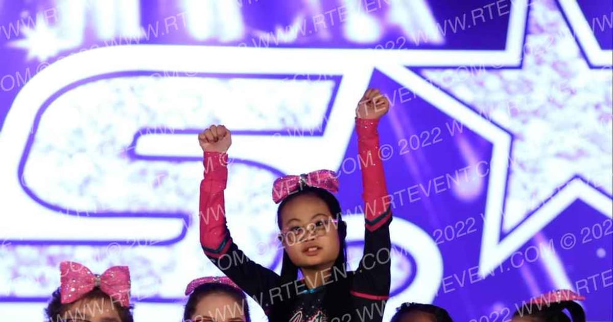 Coastal All-Stars Shining Stars · The US Finals Virginia Beach DIDII