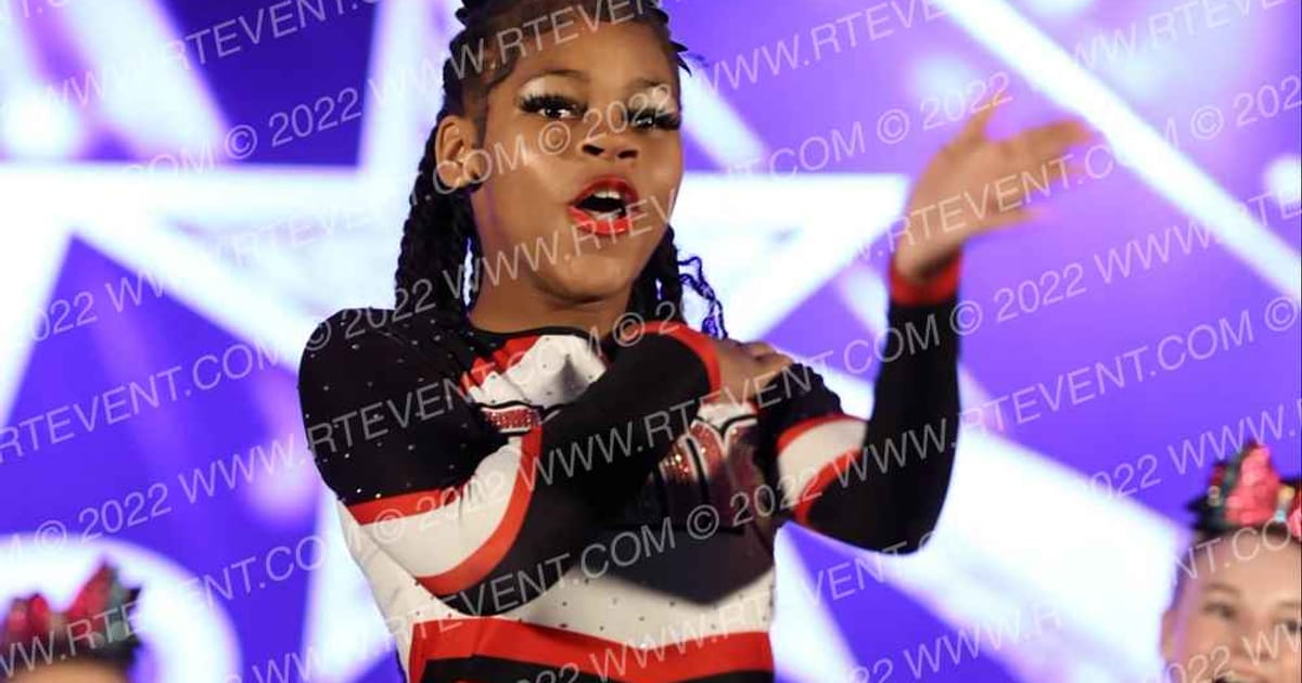 FAME All Stars - Midlo Divas · The US Finals Virginia Beach DIDII