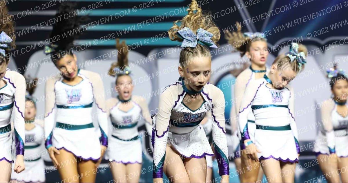 YAC ELITE GRAVITY · The Champion