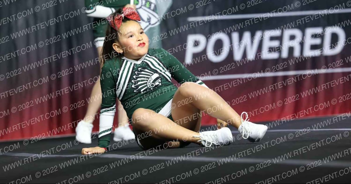 MONTEBELLO INDIANS MIGHTY MITE · The Pinnacle Cheerleading Championship
