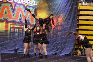 Lieth Allstars Cheerleader LA Fusion