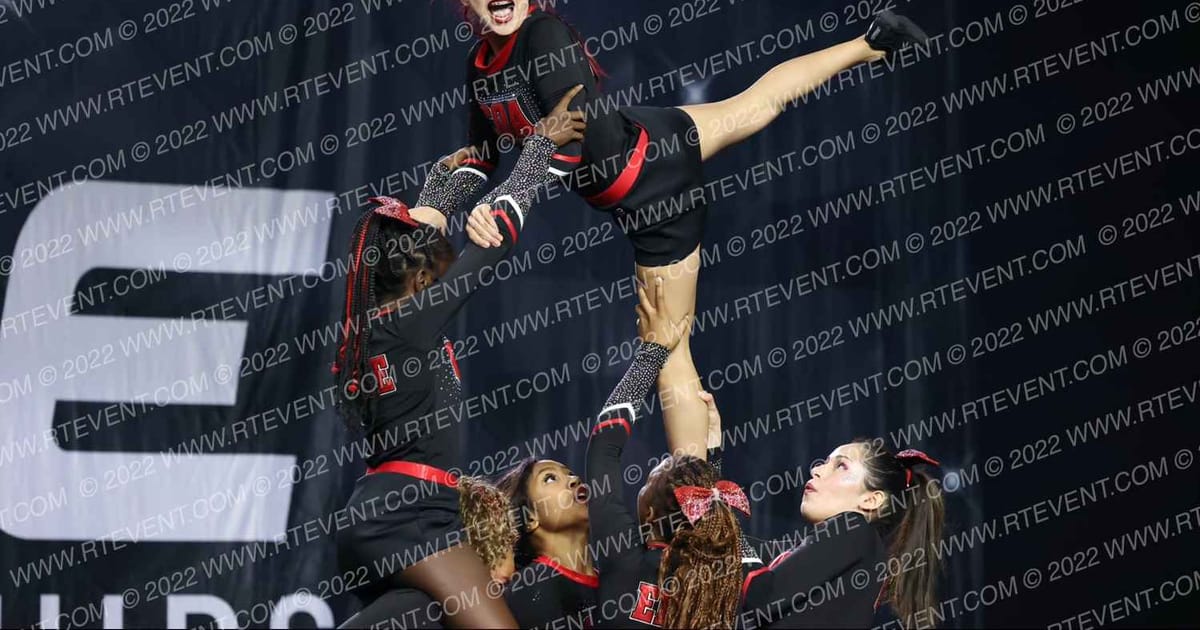 COA ELITE MAIN ATTRACTION · The Pinnacle Cheerleading Championship