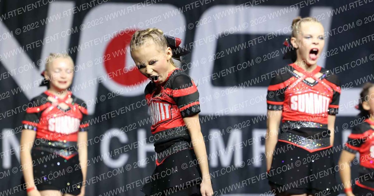 SUMMIT CHEER AT MISMO IGNITE · The Pinnacle Cheerleading Championship