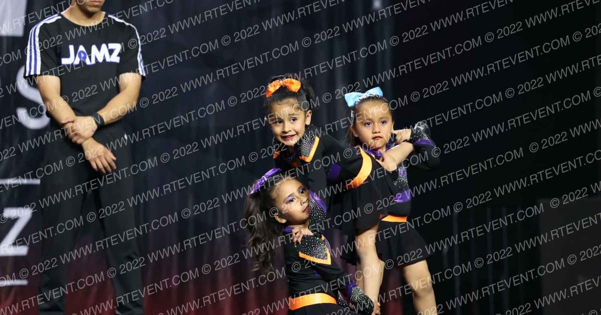 1ST IMPRESSION TINY TWINKLES · The Pinnacle Cheerleading Championship