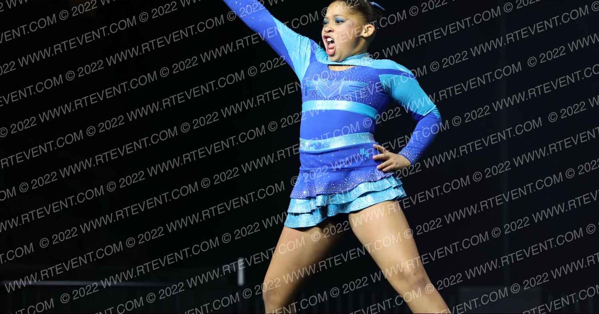 FRESNO ELITE TOXITRON · The Pinnacle Cheerleading Championship