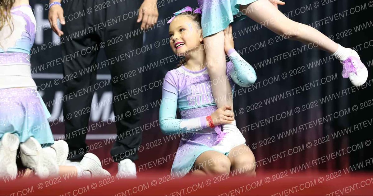 MINI STARZ · The Pinnacle Cheerleading Championship