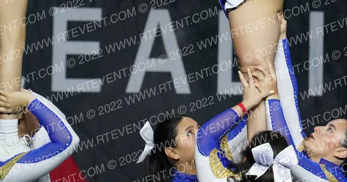 CHEER UP SHOOTING STARS · The Pinnacle Cheerleading Championship
