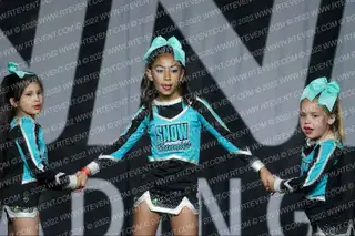 TAHOE ELITE CHEER TEAM JR SNOWBUNNIES
