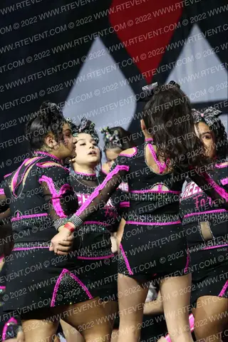 SUMMIT CHEER AT MISMO M80S