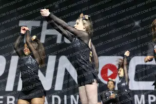 TAHOE ELITE CHEER SNOWBUNNIES