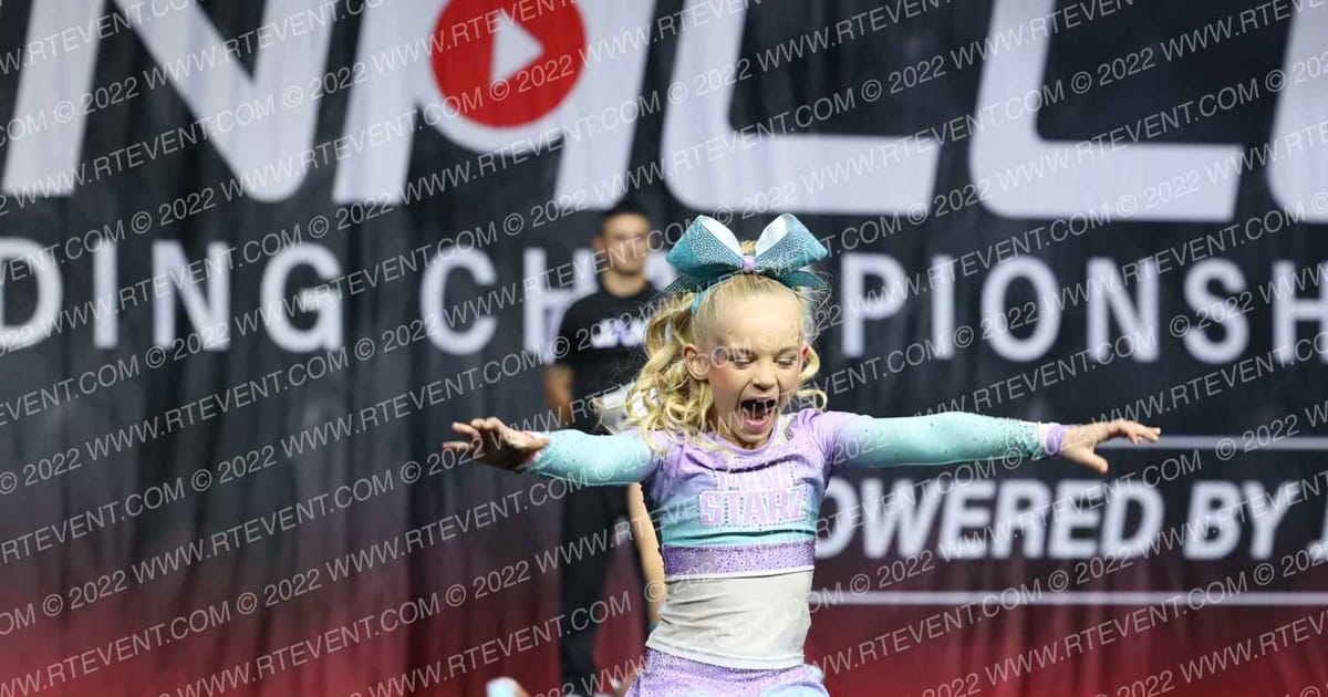 MINI STARZ · The Pinnacle Cheerleading Championship
