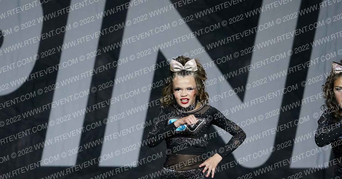 SIERRA VISTA ELITE HEAT · The Pinnacle Cheerleading Championship