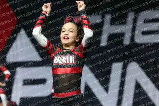 MAGNITUDE CHEER LADY SHOCKS