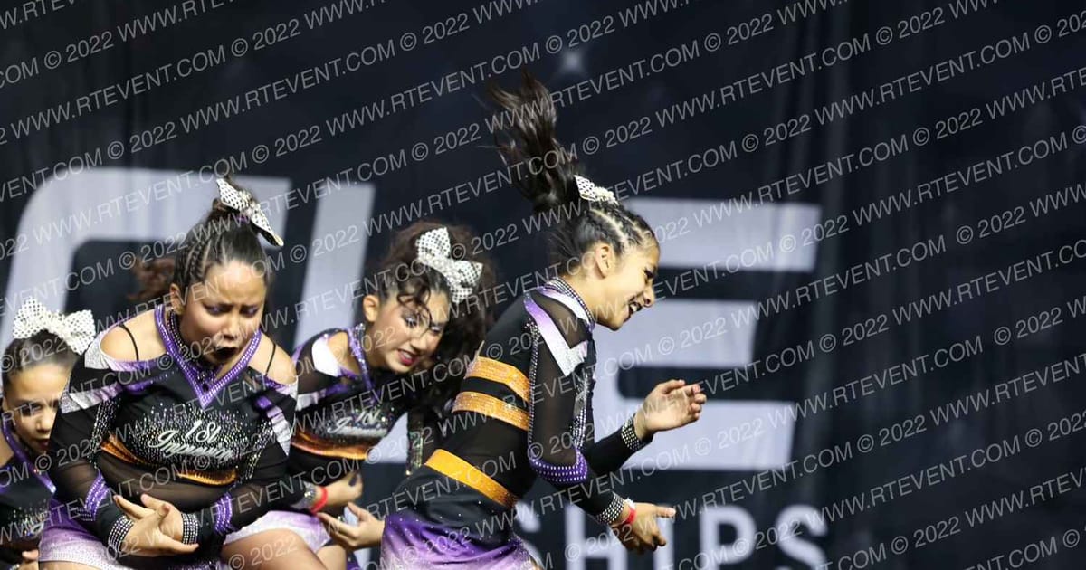 1ST IMPRESSION PURPLE REIGN · The Pinnacle Cheerleading Championship