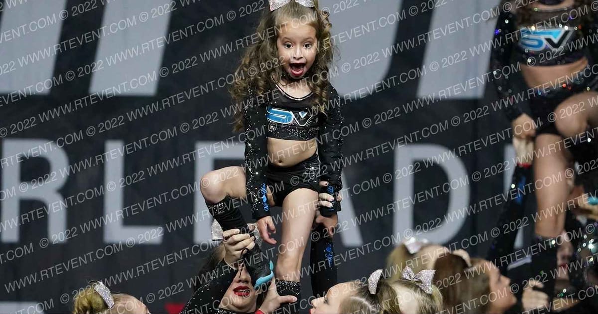 SIERRA VISTA ELITE BLAZE · The Pinnacle Cheerleading Championship