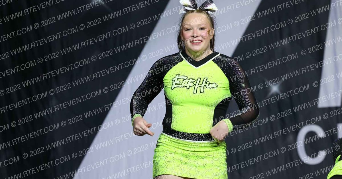 ELITE HIVE CHEER LADY REIGN · The Pinnacle Cheerleading Championship