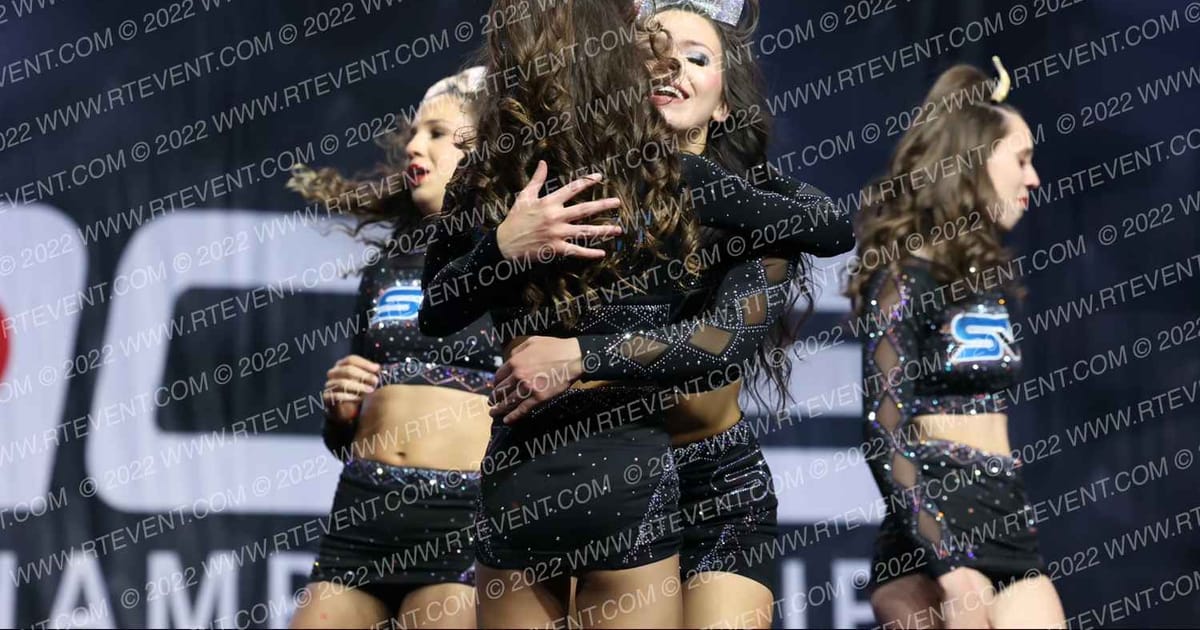 SIERRA VISTA ELITE DYNASTY · The Pinnacle Cheerleading Championship