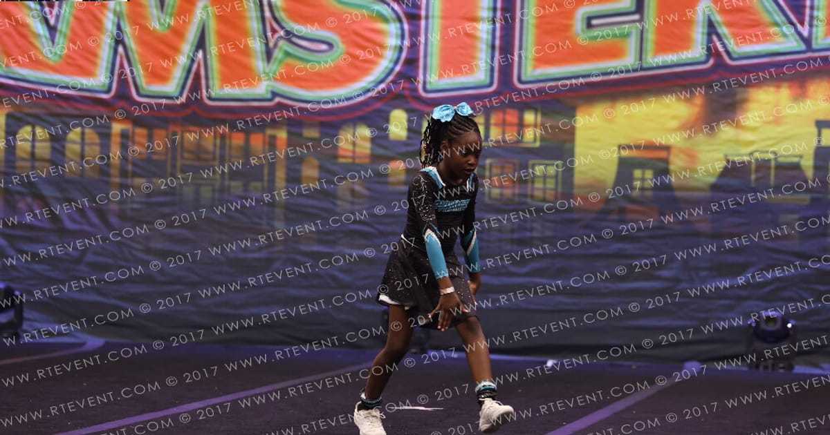 Dynamite Cheer Academy Amstelveen serenity wens · FC Amsterdam