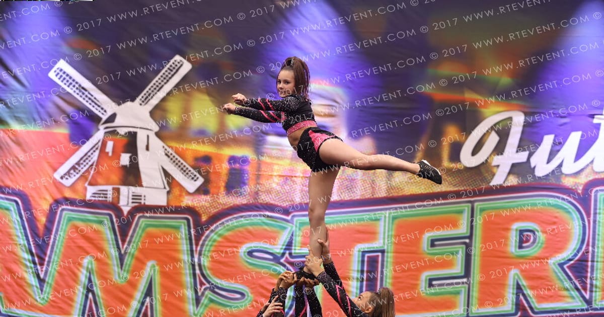 Cheerstarz Sapphire · FC Amsterdam