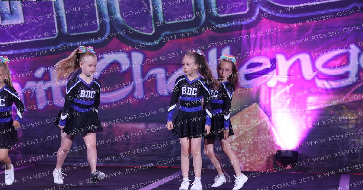 Blue Dynamite Cheerleaders Flare · Superhero Spirit Challenge