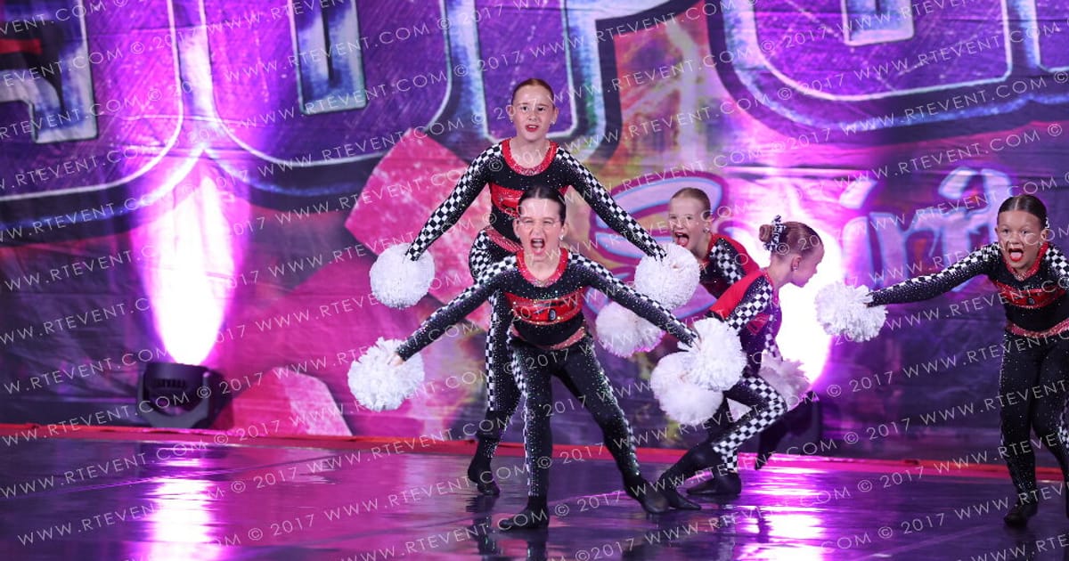 Team Love Cheer SWEETHEARTS · Superhero Spirit Challenge