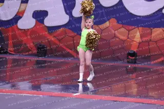 East Coast Warriors cheer and dance Vienna Burton