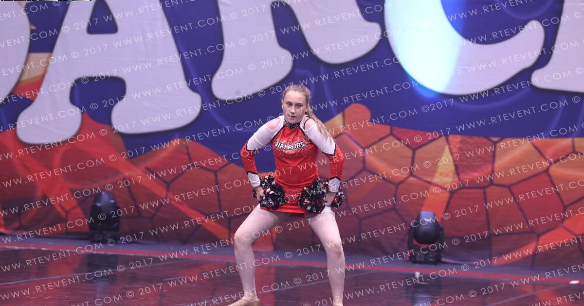East Coast Warriors cheer and dance Lily Fergie short · FC Barcelona