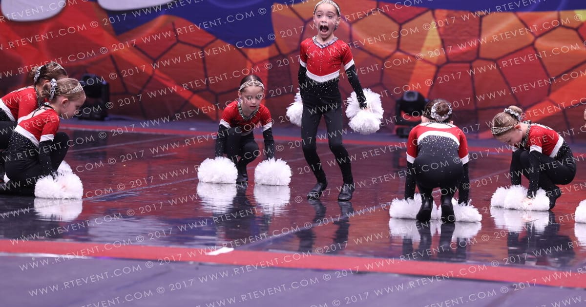 YM Cheer and Dance Jewels · FC Barcelona