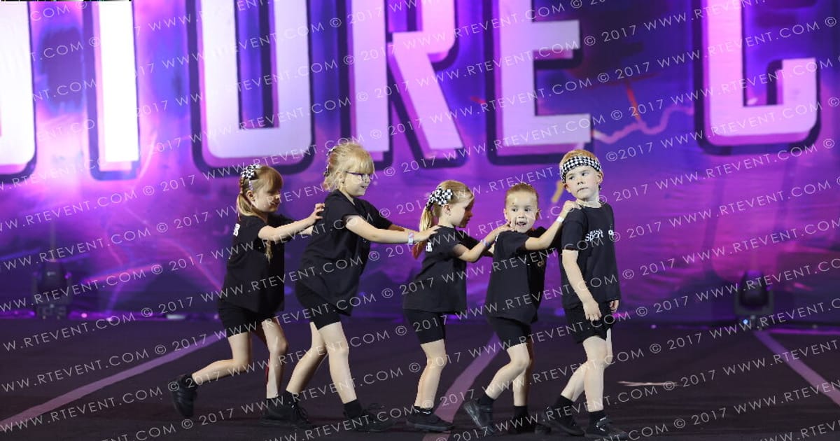 Oxford Brookes Cheer and Dance Hot Shots · FC Essentials National