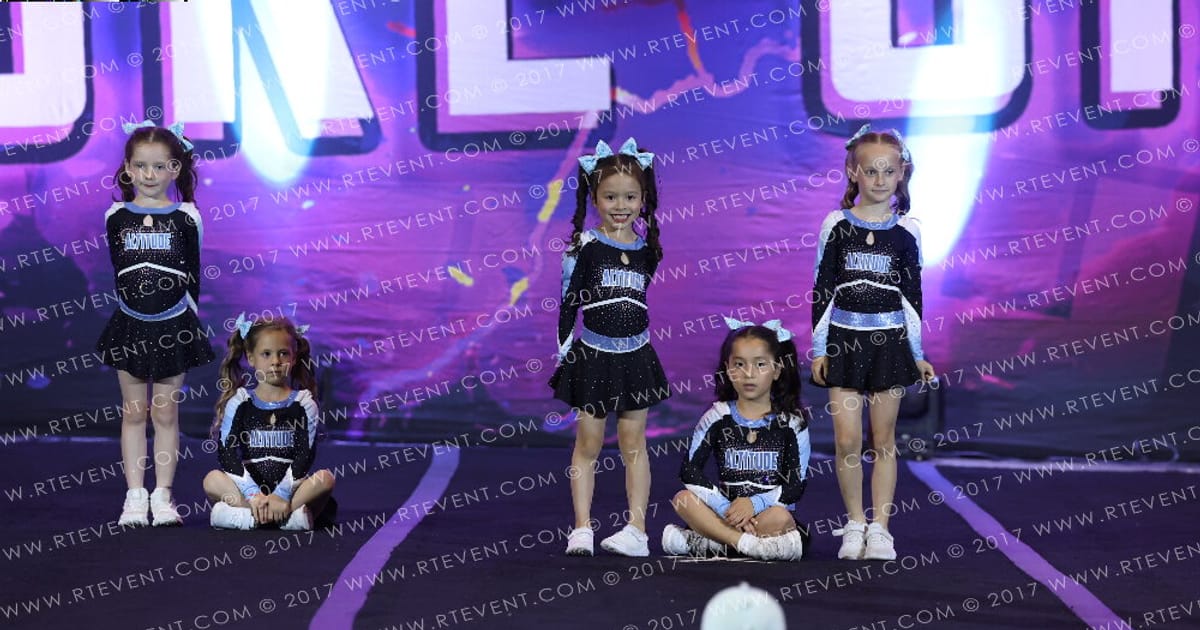 Altitude Cheer Bamba · FC Essentials National