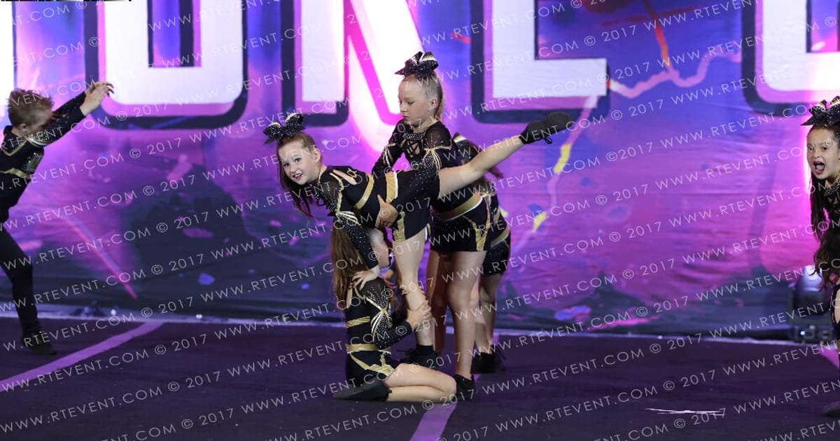 Cheer Sport Alpha Apollo · FC Essentials National