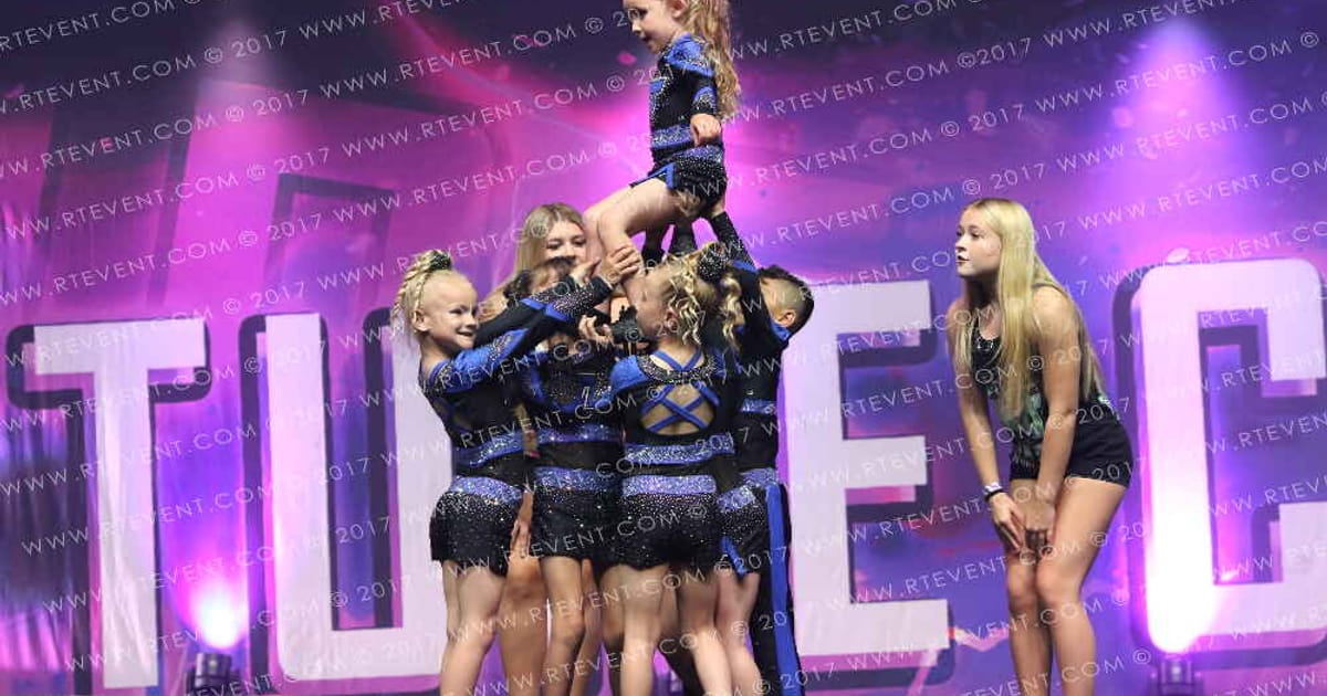 Vista Twisters FIREFLIES · FC Internationals