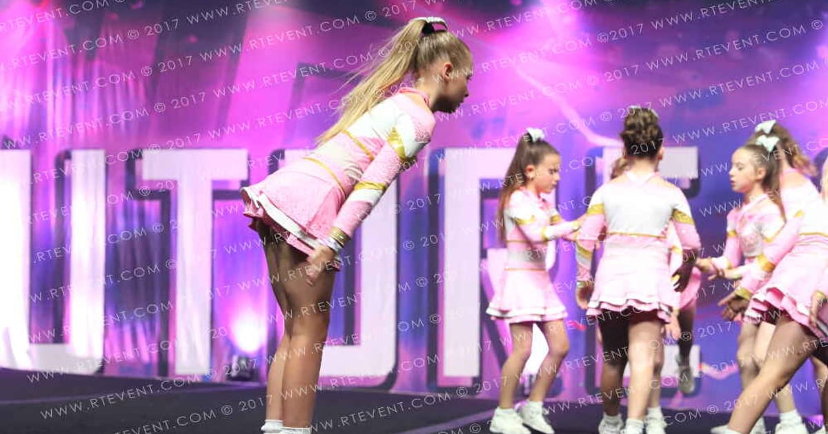 Sweet Elite Gummy Bears · FC Internationals
