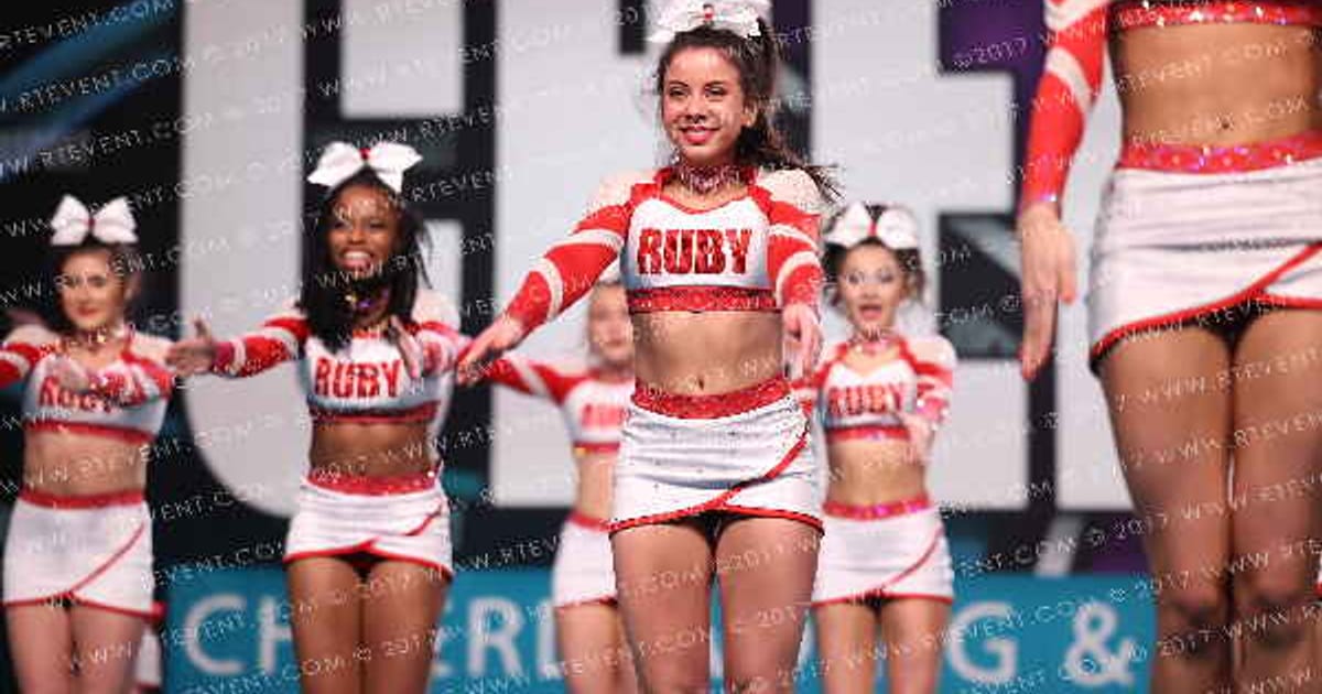 Cheer Savannah Allstars RUBY RED · CHEERSPORT NATIONALS HALL B5