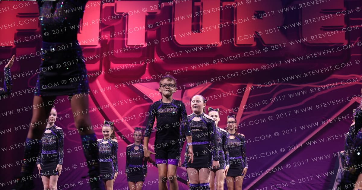 Maximum Cheer Crystals · FC Internationals