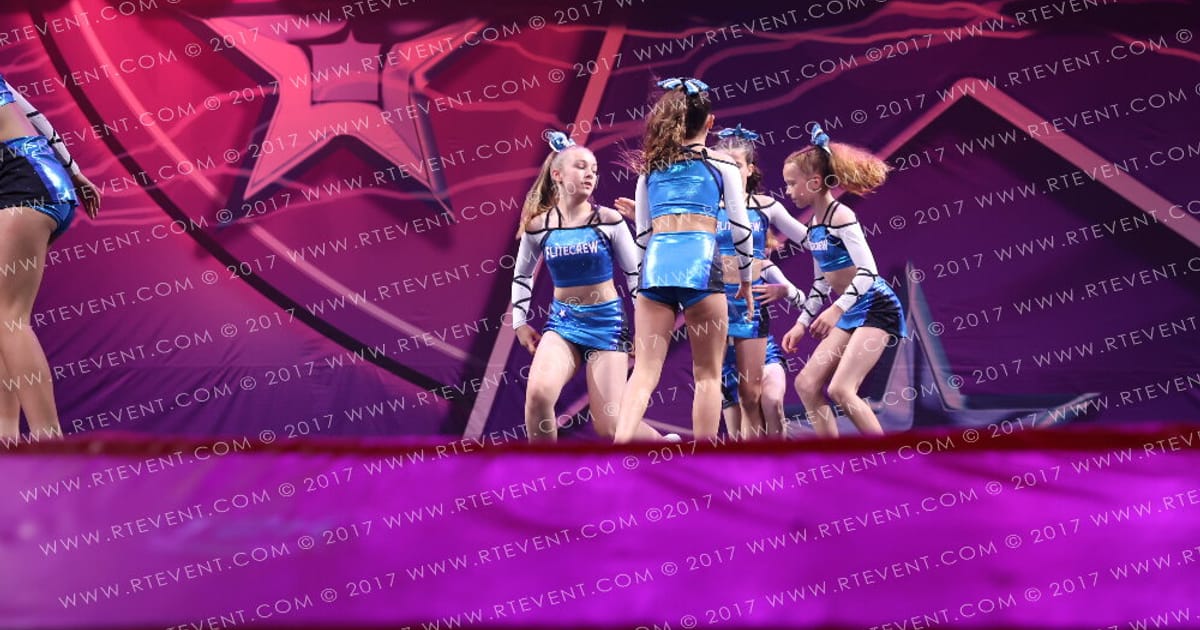 Flitecrew Infinity Cheer ALTITUDE · FC Internationals