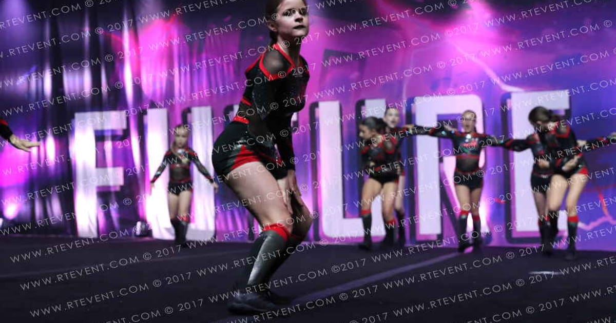 Adrenaline Allstar Cheerleading Storm · FC Internationals