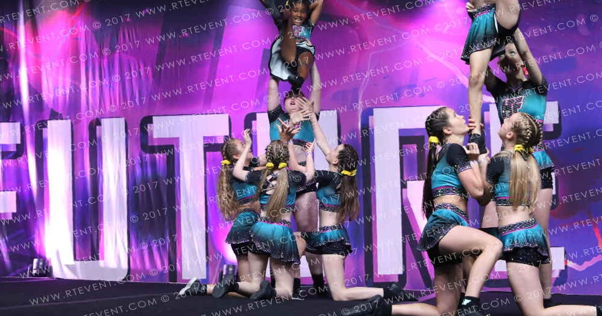 Heir Force Cheer RISE · FC Internationals
