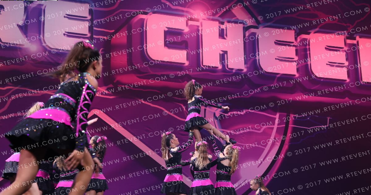 Fusion Cheerleaders Eclipse · FC Internationals
