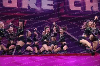 Pixies Cheer Jet